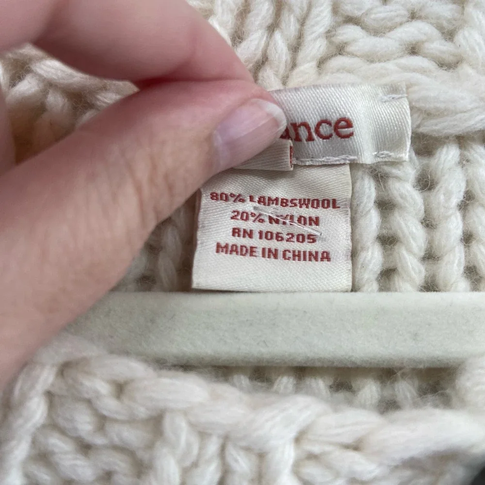 Sundance Cream Cardigan Size XL Lambswool Blend dry clean only - Picture 3 of 6